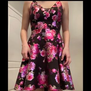 🏷B. Darlin Junior’s Formal Dress